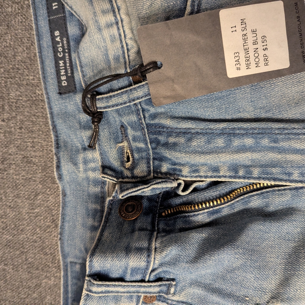 Denim&Co Sky Blue Straight Leg Women's Jeans